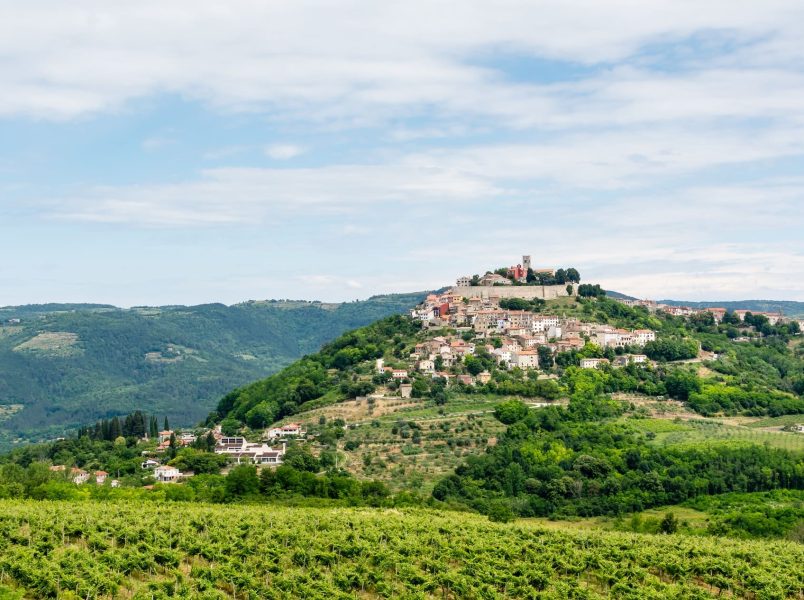 La ville de Hum en Croatie