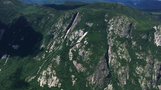 Vue randonnée Acropole des Draveurs, Québec