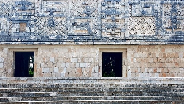 Uxmal, temple Ycatan Mexique