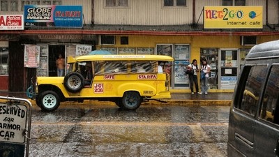 Les Jeepneys : transport local aux Philippines