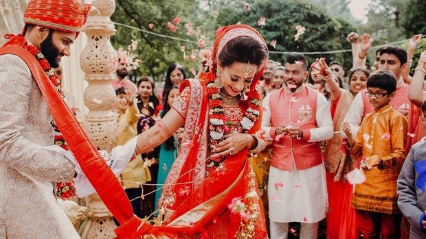 Couleur rouge, couleur des mariages en Inde