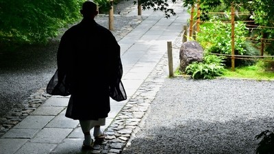 Passer la nuit dans un temple bouddhiste au Mont Koya