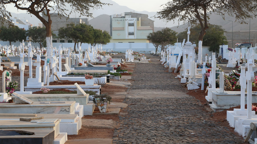 Cimetière de Cesaria Evora