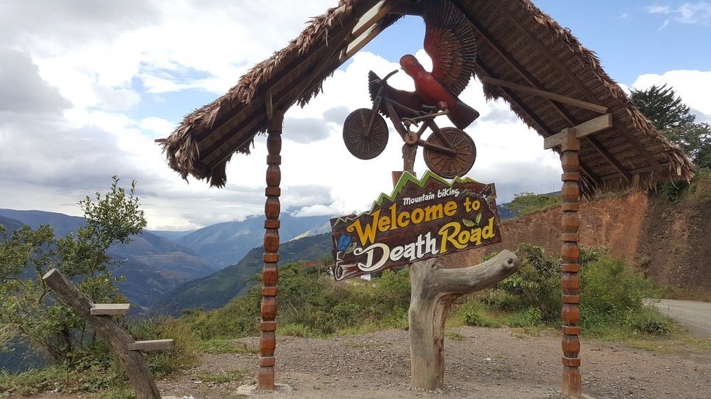 Début de la Route de la mort