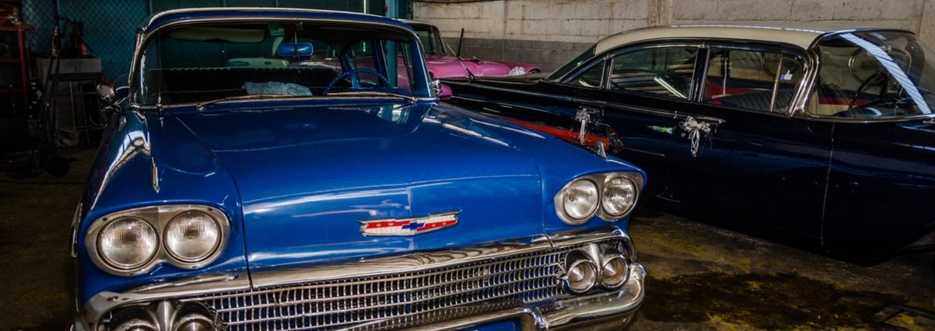 Atelier de restauration de voitures américaines
