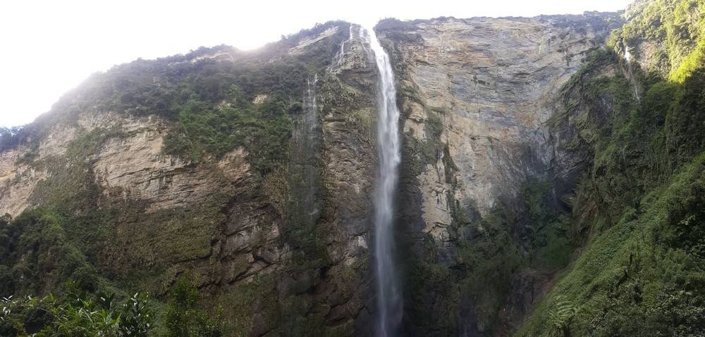 Cascade au Pérou