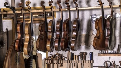Rencontre avec Aniceto, grand luthier cap-verdien