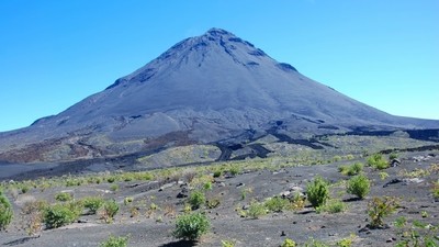 Nuits insolite dans le cratère de Fogo