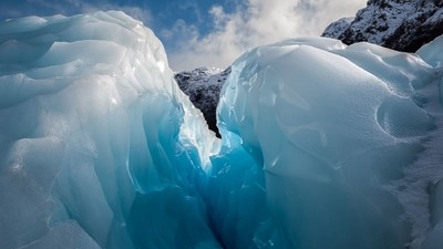 Trek et nuit sur un glacier