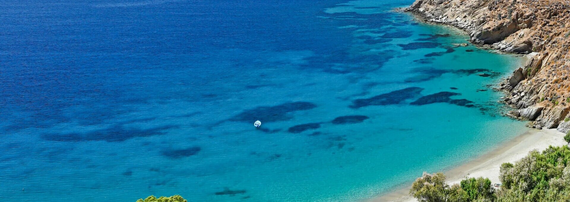 La face cachée des Cyclades : Santorin, Amorgos, Paros